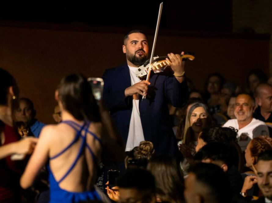 Espectáculo violinista Rubén Hidalgo